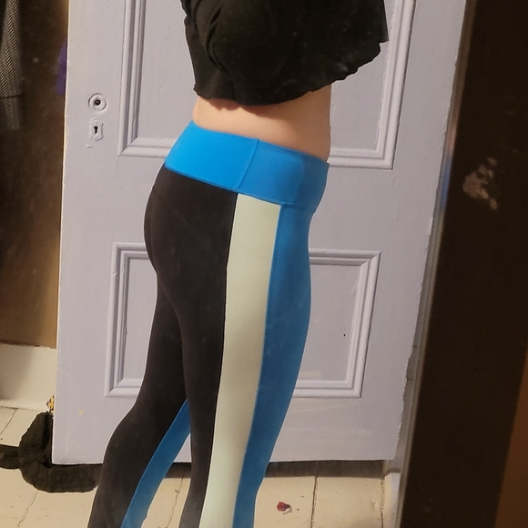 Lululemon leggings - Picture 3 of 3